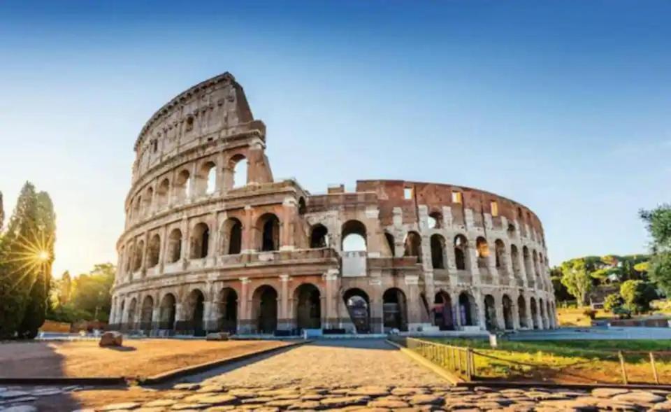 Cosy Apartment - 5 Minutes Walk From Colosseum ภายนอก รูปภาพ