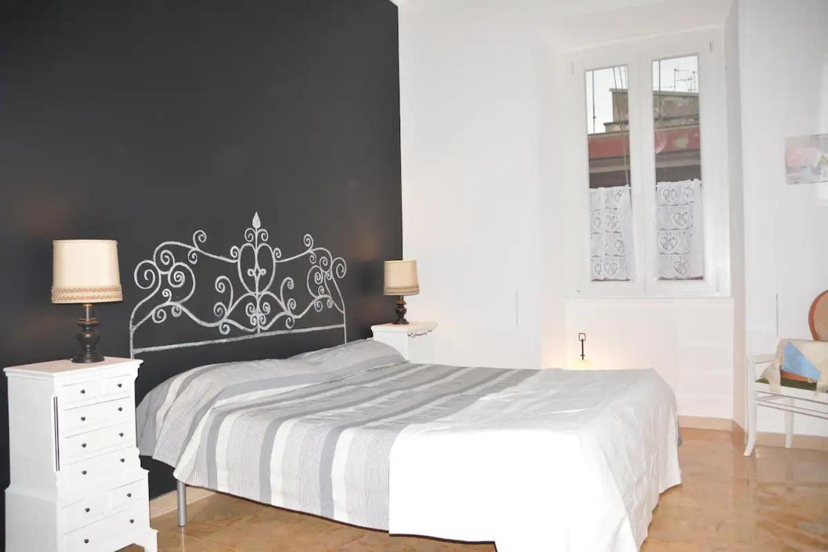 Cosy Apartment - 5 Minutes Walk From Colosseum ภายนอก รูปภาพ